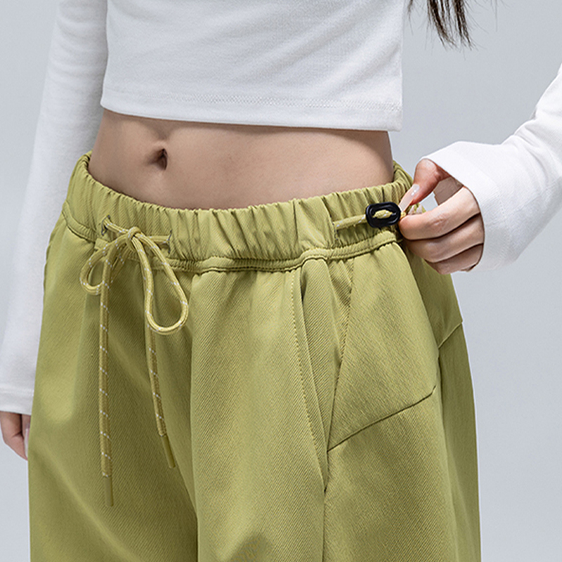 بنطلون سوفتشيل مقاوم للماء للج - مراجعة Cargo Jogger Pants وسعره